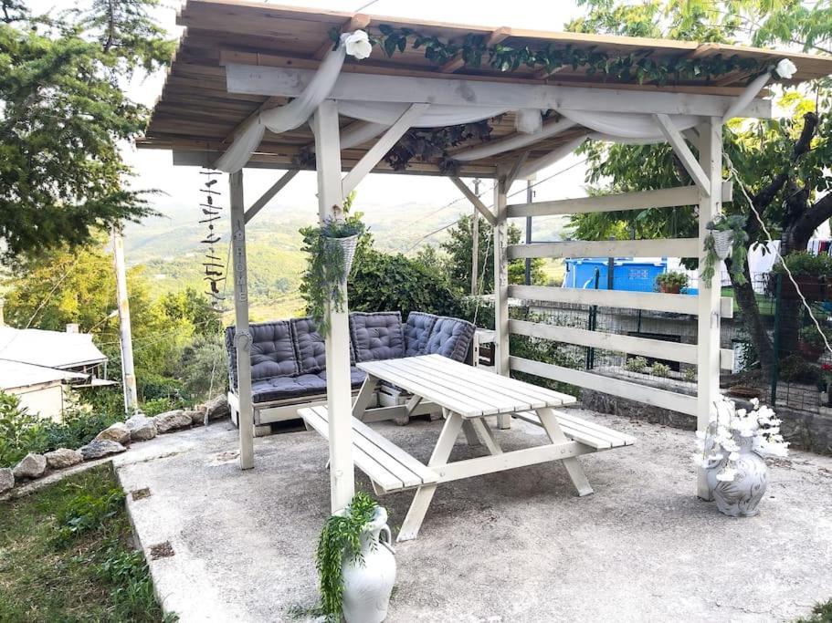 Biancofino Rooms San Valentino in Abruzzo Citeriore Εξωτερικό φωτογραφία
