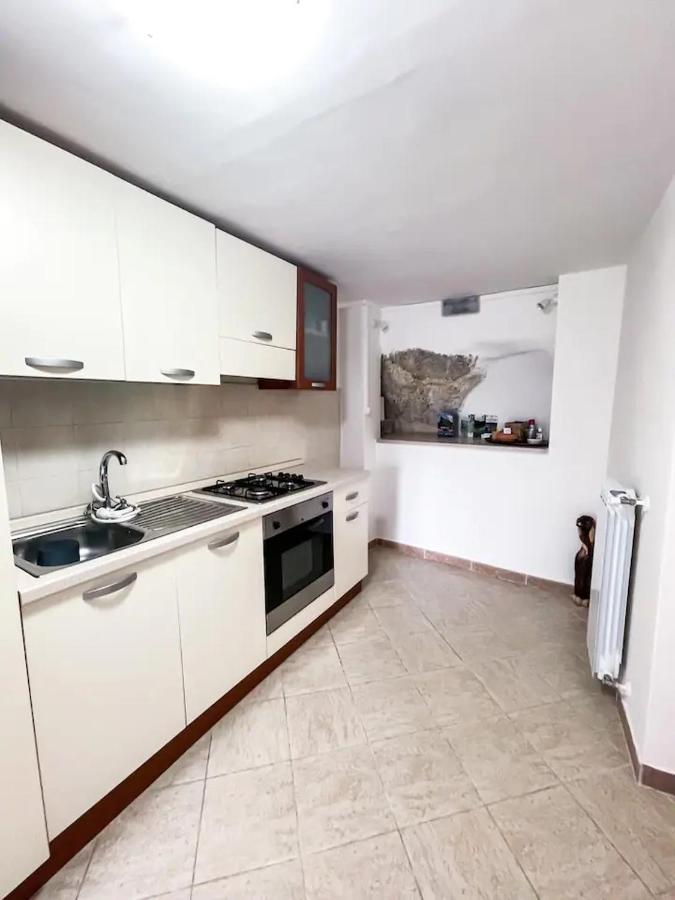 Biancofino Rooms San Valentino in Abruzzo Citeriore Εξωτερικό φωτογραφία